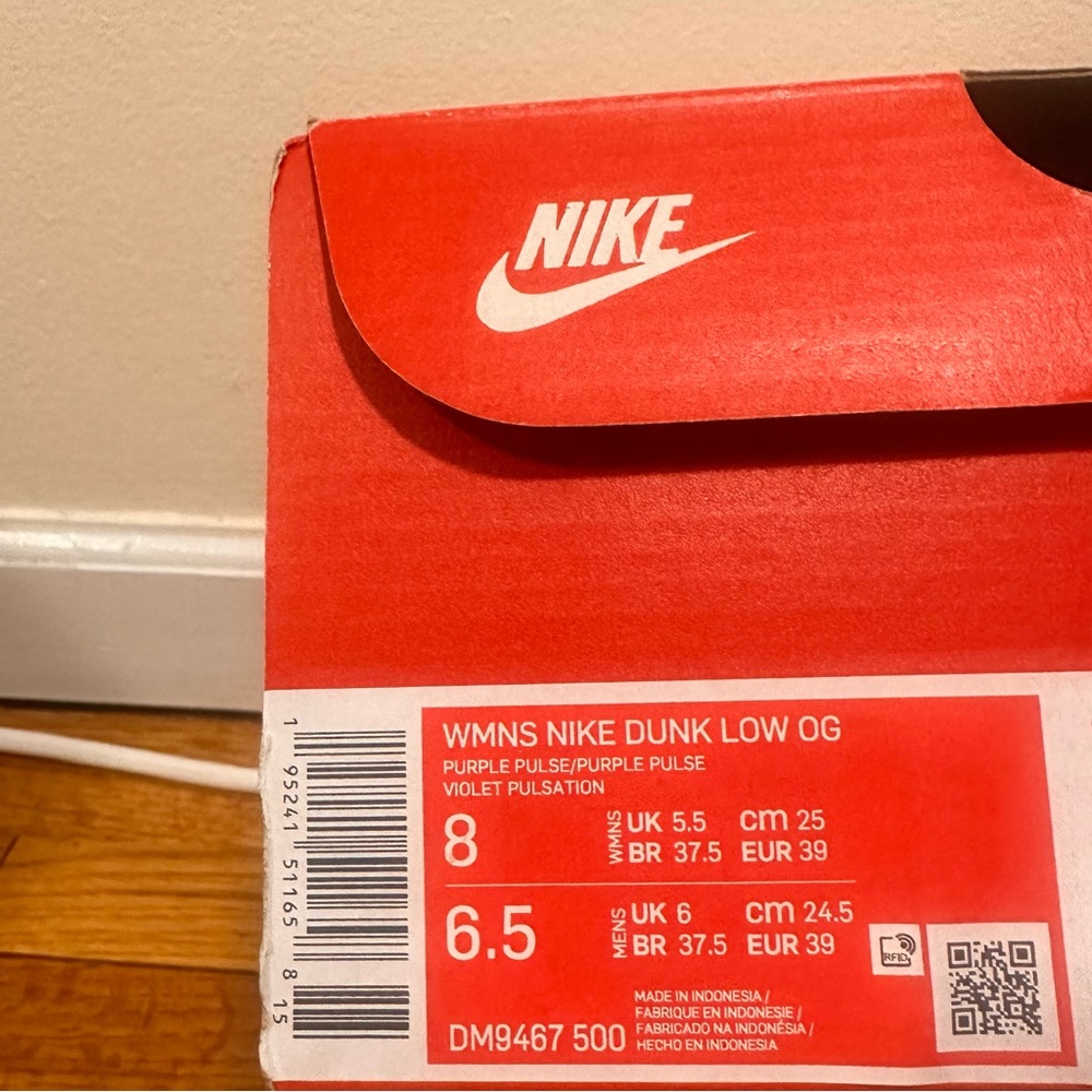 Nike W Dunk Low OG Purple Pulse Womens 8 / Mens 6.5 White Violet DM9467-500 - Picture 13 of 13